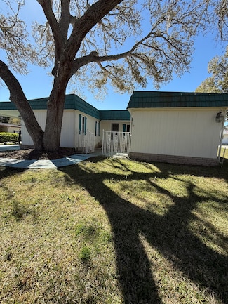 7197 Sunningdale Dr Unit 404, Ocala, FL 34472