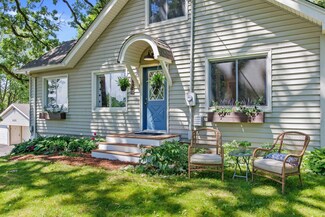 425 County Road 19, Mound, MN 55364