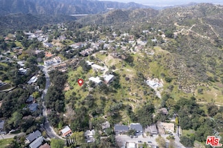 9631 Oak Bend Dr, Tujunga, CA 91042