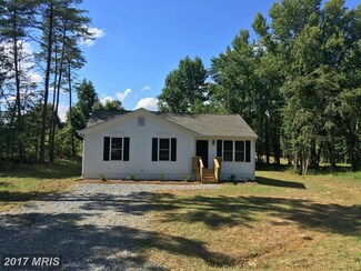 13239 Mason St, Woodford, VA 22580