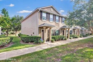 2754 Hollybrook Ln, Orange Park, FL 32073