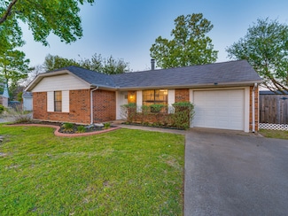 5005 Drew Ct, Arlington, TX 76017