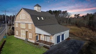 7 Justin Cir, York, ME 03909