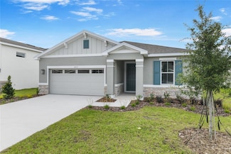 4071 Bannock Ave, Tavares, FL 32778