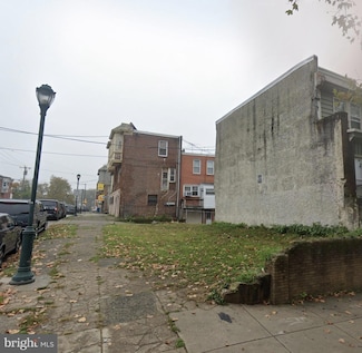 5900 Windsor Ave, Philadelphia, PA 19143