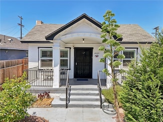 2025 W Vernon Ave, Los Angeles, CA 90062