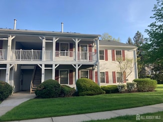 134 Hatfield Ln Unit E2, East Brunswick, NJ 08816