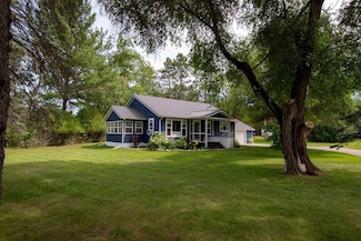 2729 Glidden Rd, Beaverton, MI 48612