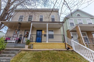 5917 Dix St NE, Washington, DC 20019