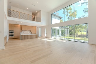 26 Squire Creek Way, the Woodlands, TX 77389