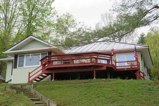 4 Highland Ave, Woodstock, VT 05091