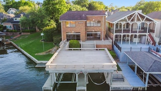 134 Harbour Town Cir, Montgomery, TX 77356