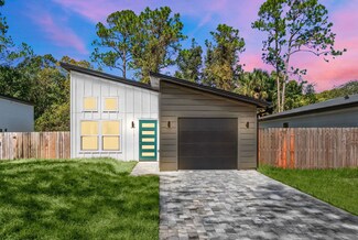 816 W 9th St, St. Augustine, FL 32084