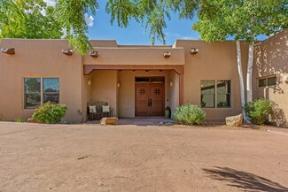 39 Arroyo Privado, Santa Fe, NM 87507