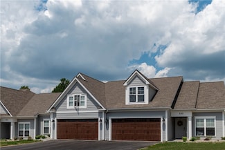 543 Championship Dr, Victor, NY 14564