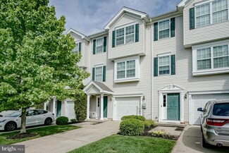 13 Highgrove Ct, West Deptford, NJ 08086