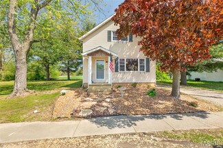 201 W North St, Alhambra, IL 62001