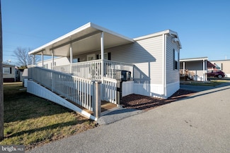 46 Summer St, Landisville, PA 17538