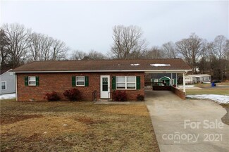 3209 Freezer Locker Rd, Hudson, NC 28638