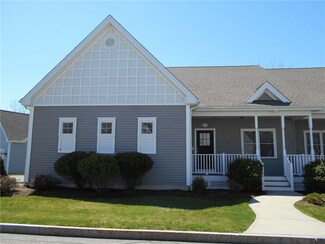 500 Mendon Rd Unit 417, Cumberland, RI 02864