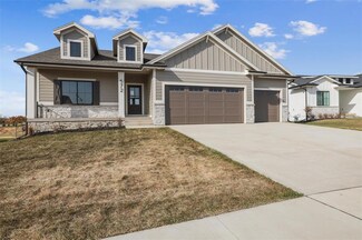 572 Napoli Ave, Wdm, IA 50266