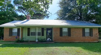 531 Denise St, Monroeville, AL 36460