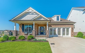 1085 Clendening Dr, Gallatin, TN 37066