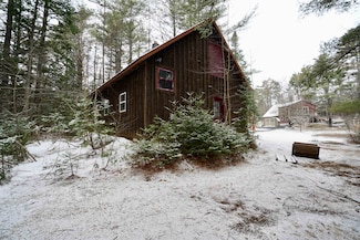 437 Oak Hill Rd, Enfield, NH 03748