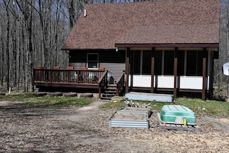 1456 Camp 5 Rd, Crystal Falls, MI 49920