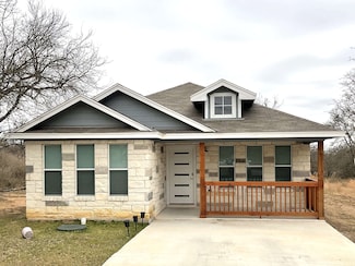 115 North Pass, Kingsland, TX 78639