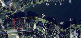 656 Grand Harbor Blvd, Greenwood, SC 29666