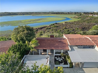 2177 Vista Entrada, Newport Beach, CA 92660