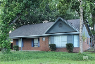 404 W Palm Ave, Foley, AL 36535