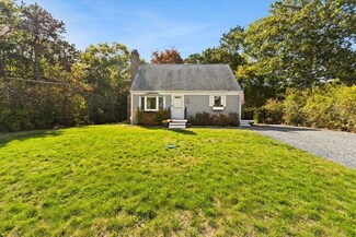 31 Columbia Rd, Plymouth, MA 02360