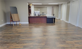 2413 Nicholson Rd, Sewickley, PA 15143