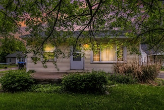 739 Mildred St, Ypsilanti, MI 48198