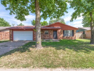 920 W Memphis St, Broken Arrow, OK 74012