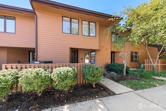 25 Sayre Dr, Princeton, NJ 08540