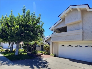 17 Elderberry, Irvine, CA 92603