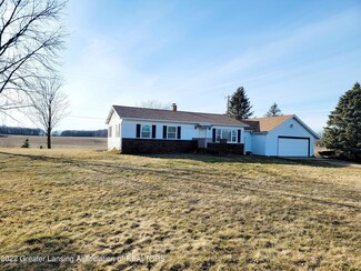 2459 N Gunnell Rd, Eaton Rapids, MI 48827
