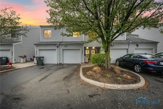 2571 W Village Dr Unit 2571, Toledo, OH 43614