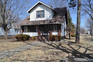 1334 17th Ave, Rockford, IL 61104
