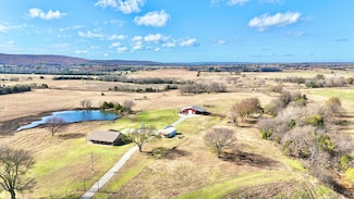 3693 Oklahoma 71, Quinton, OK 74561