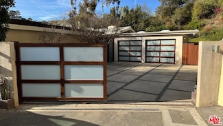 10553 Rocca Place, Los Angeles, CA 90077