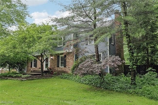 351 New Hudson Rd, Aurora, OH 44202