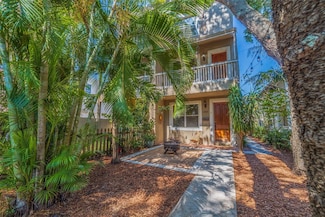 330 Lang Ct N Unit 1, Saint Petersburg, FL 33701