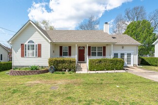 1028 Pin Oak Dr, Antioch, TN 37013