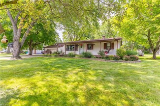 2695 Lyman Dr, Clinton, OH 44216