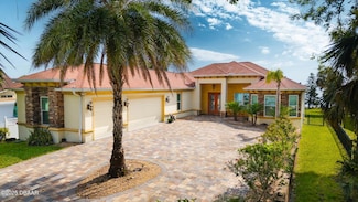 2227 S Palmetto Ave, South Daytona, FL 32119