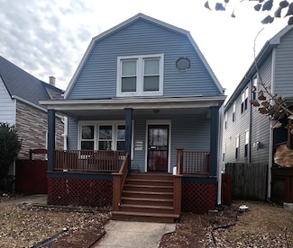 5031 W Winona St, Chicago, IL 60630